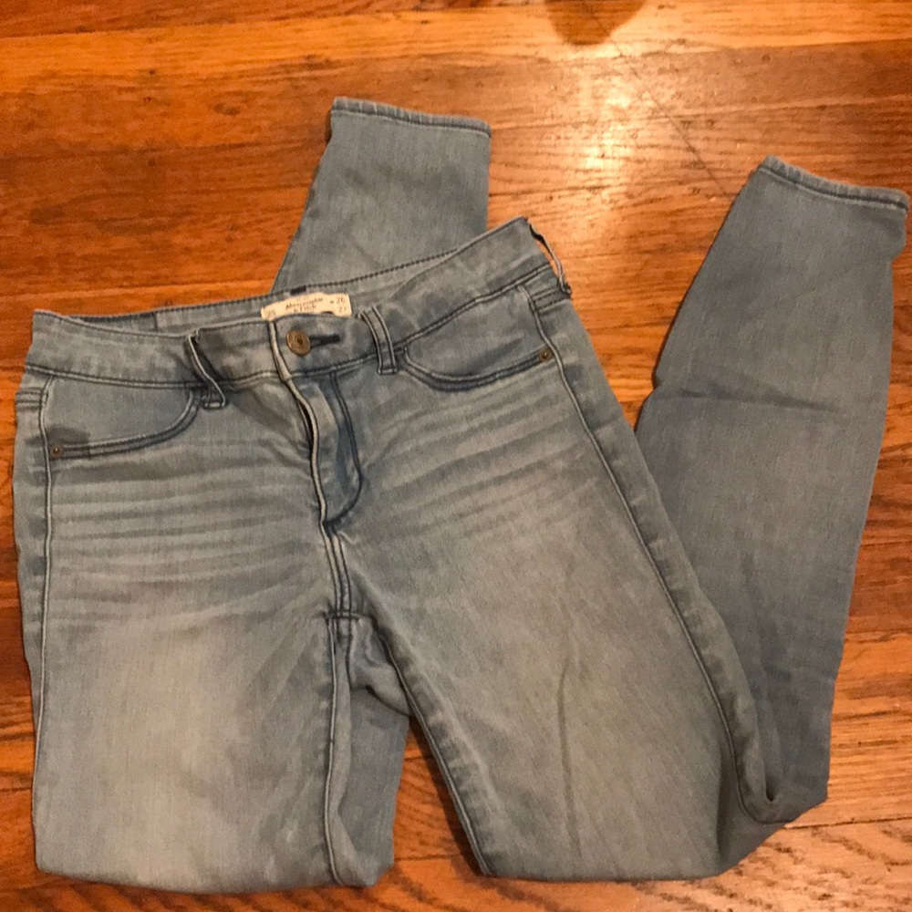 Abercrombie high water blue jeans